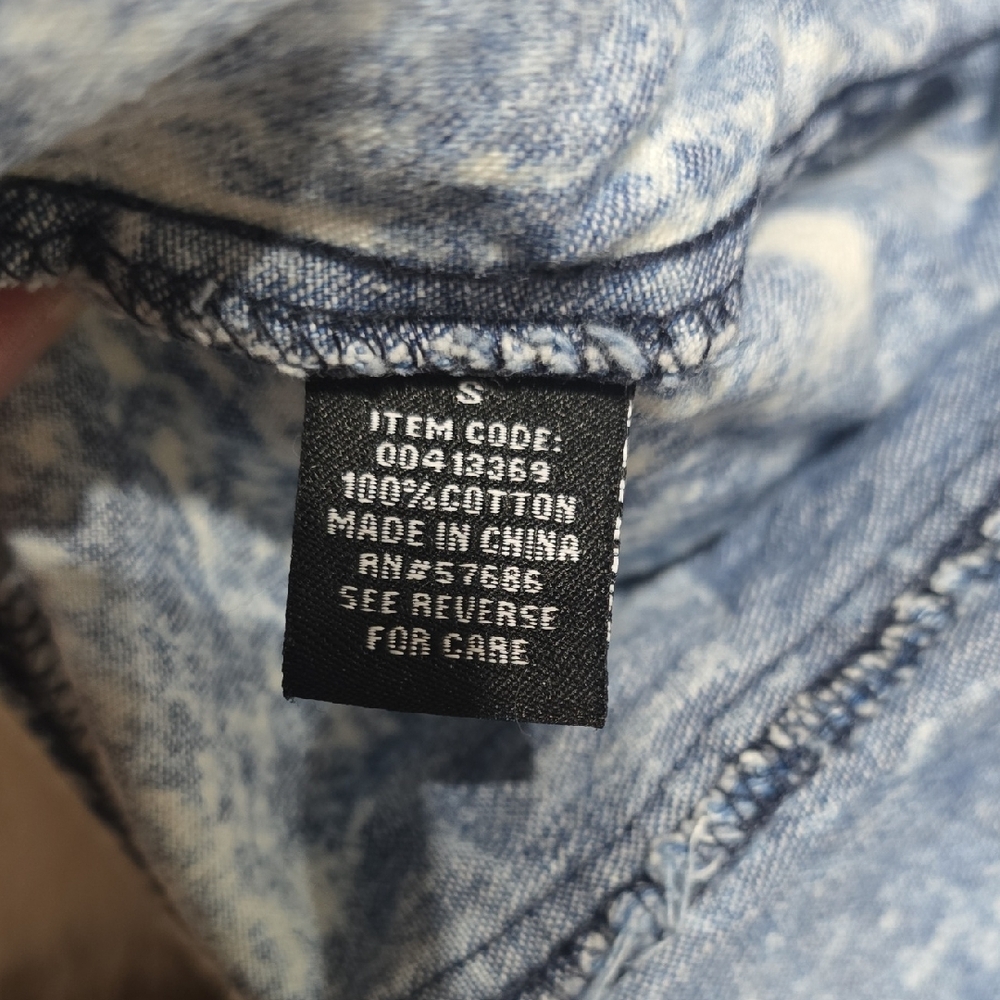 Denim Ruffle Women's Top - Picture 6 of 7